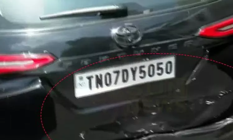 விஜயுடன் பயணித்த வாகனங்கள் ஒன்றுடன் ஒன்று மோதி விபத்து