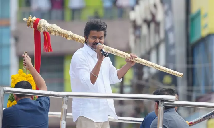 பாஜகவுடன் திமுக ரகசிய உறவு வைத்துள்ளது... விஜய் சாடல் பாஜகவுடன் திமுக ரகசிய உறவு வைத்துள்ளது... விஜய் சாடல்