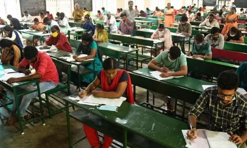 5.5 லட்சம் பேர் எழுதும் குரூப்-2, 2ஏ முதல்நிலைத் தேர்வு - நாளை நடக்கிறது