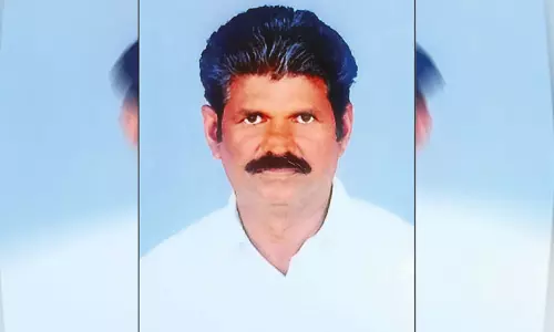 கள்ளக்காதலை கண்டித்த சித்தப்பா.. விவசாயி செய்த வெறிச்செயல் - திடுக்கிடும் தகவல் கள்ளக்காதலை கண்டித்த சித்தப்பா.. விவசாயி செய்த வெறிச்செயல் - திடுக்கிடும் தகவல்