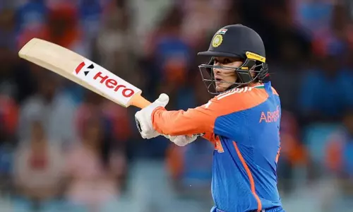 அபிஷேக் சர்மாவை பாராட்டிய இலங்கை தலைமை பயிற்சியாளர்