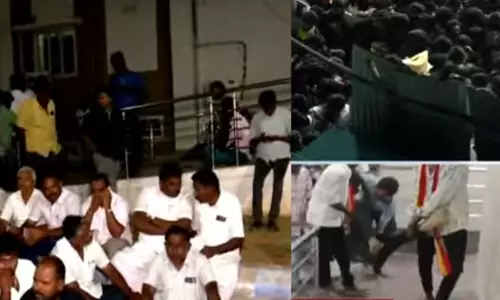 கரூர் துயரம்: உதவி எண்கள் அறிவிப்பு