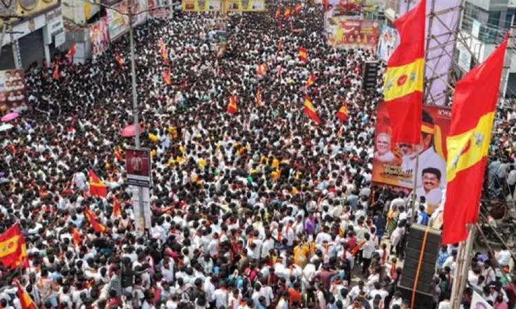 தவெக மாவட்டச் செயலாளர்களுக்கு போலீஸ் பாதுகாப்பு ... ... இன்றைய முக்கிய செய்திகள்.. சில வரிகளில்.. 28-09-2025 தவெக மாவட்டச் செயலாளர்களுக்கு போலீஸ் பாதுகாப்பு ... ... இன்றைய முக்கிய செய்திகள்.. சில வரிகளில்.. 28-09-2025