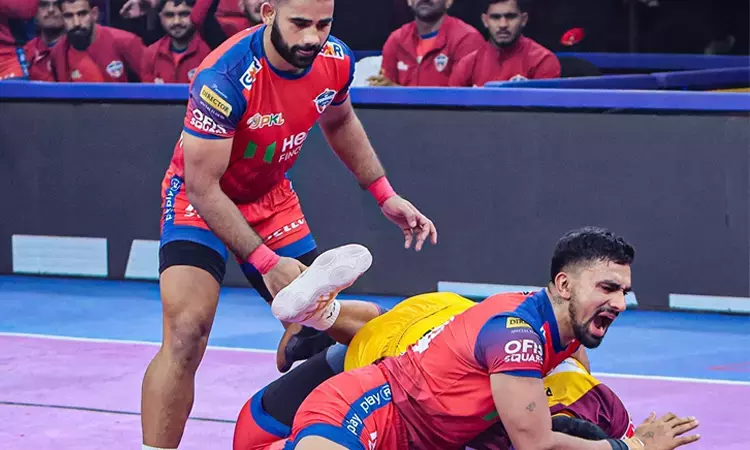 புரோ கபடி லீக்: உ.பி.யோத்தாஸ் - குஜராத் ஜெயன்ட்ஸ் அணிகள் நாளை  மோதல்