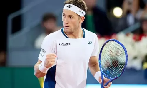 ஜப்பான் ஓபன் டென்னிஸ்: கேஸ்பர் ரூட் அரையிறுதிக்கு முன்னேற்றம்