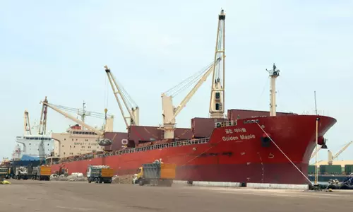 கட்டுமான பொருட்களை கையாள்வதில் தூத்துக்குடி வ.உ.சி. துறைமுகம் 212 சதவீதம் வளர்ச்சி