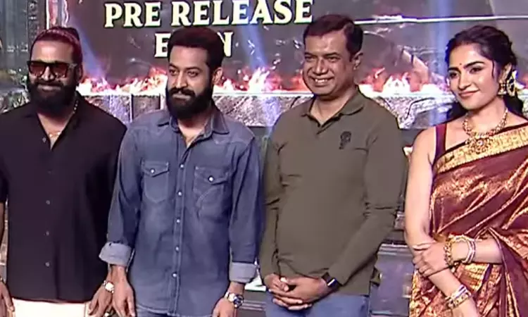 Junior Ntr attend Kantara pre release event-pain