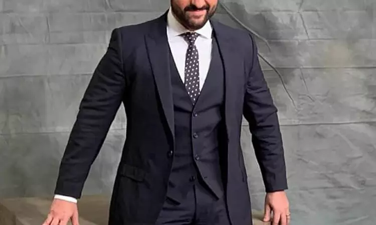 Female producer once asked saif ali khan kiss her 10 times