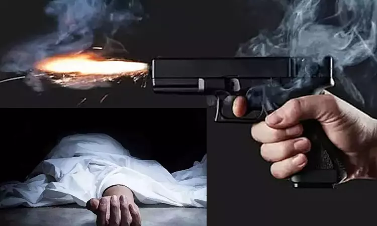 காதலனுடன் செல்போனில் பேசிய பிளஸ் 2 மாணவியை சுட்டுக்கொன்ற தந்தை - அதிர்ச்சி சம்பவம் காதலனுடன் செல்போனில் பேசிய பிளஸ் 2 மாணவியை சுட்டுக்கொன்ற தந்தை - அதிர்ச்சி சம்பவம்