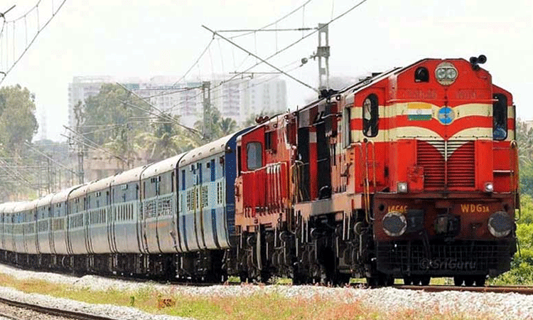 ஆயுத பூஜைக்கு மேலும் சில சிறப்பு ரெயில்கள்  தெற்கு ரெயில்வே அறிவிப்பு