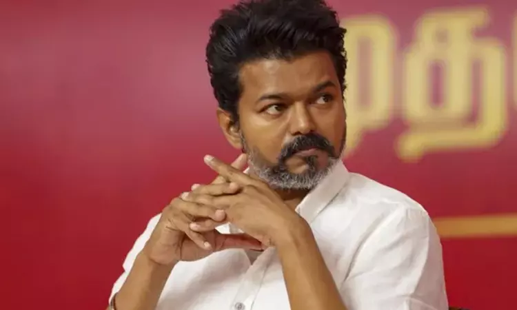 கரூர் சம்பவம்: கட்சி நிர்வாகிகளுடன் தவெக தலைவர் விஜய் ஆலோசனை