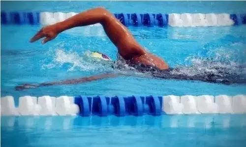 ஆசிய நீச்சல் சாம்பியன்ஷிப்: வெள்ளிப்பதக்கம் வென்ற இந்திய வீரர் ஸ்ரீஹரி நடராஜ்