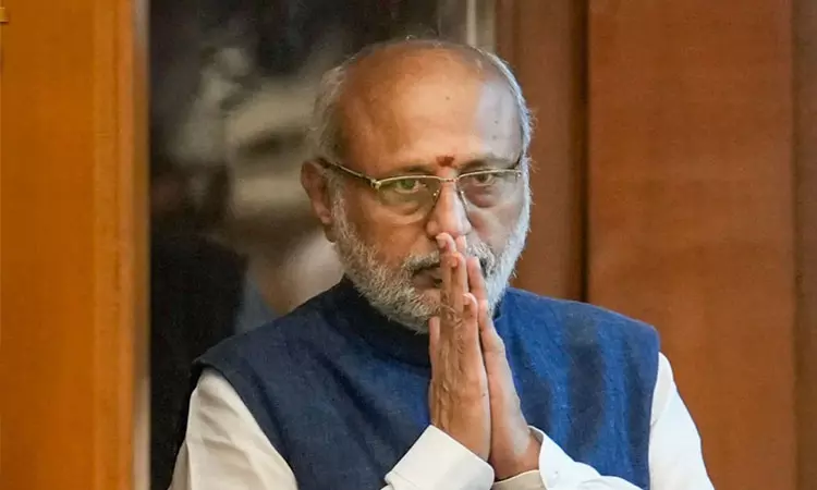 கரூர் சம்பவம் எதிரொலி; துணை ஜனாதிபதியின் கோவை வருகை ரத்து கரூர் சம்பவம் எதிரொலி; துணை ஜனாதிபதியின் கோவை வருகை ரத்து