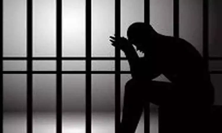 விழுப்புரம்: சிறுமியை பலாத்காரம் செய்த வாலிபருக்கு 20 ஆண்டுகள் சிறை விழுப்புரம்: சிறுமியை பலாத்காரம் செய்த வாலிபருக்கு 20 ஆண்டுகள் சிறை