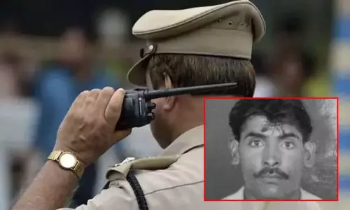 உ.பி.: வீட்டின் முன் குப்பை கொட்டியதில் தகராறு; தட்டிக்கேட்ட அண்ணன் வெட்டி கொலை உ.பி.: வீட்டின் முன் குப்பை கொட்டியதில் தகராறு; தட்டிக்கேட்ட அண்ணன் வெட்டி கொலை