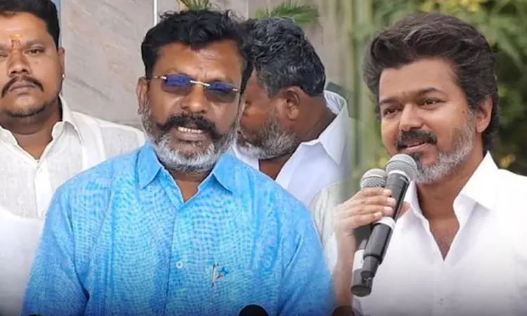 கரூர் துயர சம்பவத்தில் விஜய் மீது ஏன் வழக்குப்பதிவு செய்யவில்லை? - திருமாவளவன் கேள்வி கரூர் துயர சம்பவத்தில் விஜய் மீது ஏன் வழக்குப்பதிவு செய்யவில்லை? - திருமாவளவன் கேள்வி