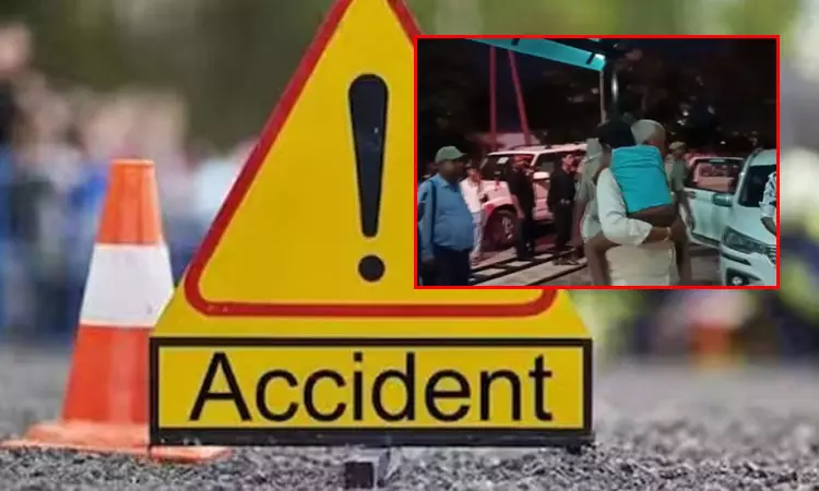 உ.பி.:  சிலை கரைப்பின்போது மின்சாரம் தாக்கி 9 சிறுவர்கள் காயம்