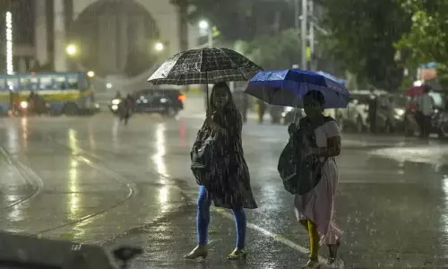 8 மாவட்டங்களில் இரவு 10 மணி வரை மழைக்கு வாய்ப்பு