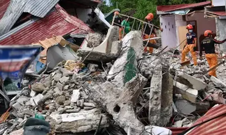 பிலிப்பைன்சில் நிலநடுக்கம்: கட்டிட இடிபாடுகளில்... ... இன்றைய முக்கிய செய்திகள்.. சில வரிகளில்.. 03-10-2025