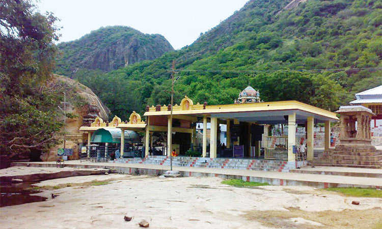 மும்மூர்த்திகளும் குழந்தைகளாக அவதரித்த திருத்தலம்