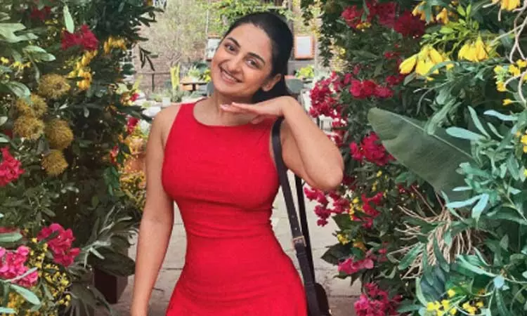 நான் பிரீலான்சராக பணி புரிகிறேன்- ‘பாபநாசம்’ பட நடிகை