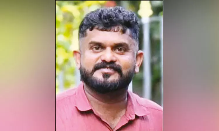 10ம் வகுப்பு மாணவனுக்கு பாலியல் தொல்லை: கம்யூனிஸ்டு பிரமுகர் கைது