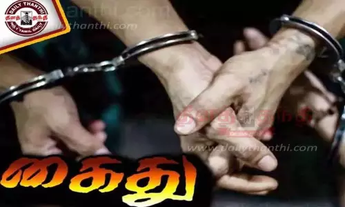 சென்னையில் காவல் நிலையம் முன்பு ‘ரீல்ஸ்’ வீடியோ எடுத்த 2 வாலிபர்கள் கைது சென்னையில் காவல் நிலையம் முன்பு ‘ரீல்ஸ்’ வீடியோ எடுத்த 2 வாலிபர்கள் கைது