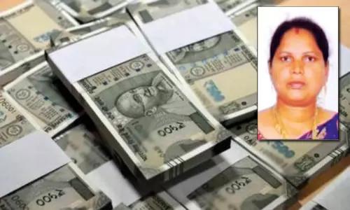 தீபாவளி சீட்டு நடத்தி ரூ.33 லட்சம் மோசடி செய்த பெண் போலீஸ்