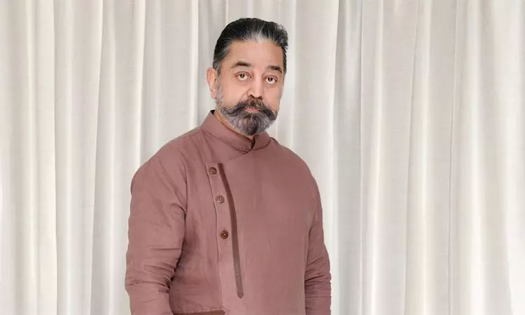 கூட்ட நெரிசல் துயரம்: பாதிக்கப்பட்டோரை சந்திக்க இன்று கரூர் செல்கிறார் கமல்ஹாசன்