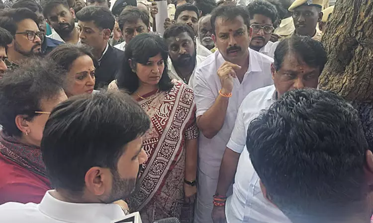 கரூர் கூட்ட நெரிசலுக்கு அதிகாரிகள் அலட்சியமே... ... இன்றைய முக்கிய செய்திகள்.. சில வரிகளில்.. 06-10-2025