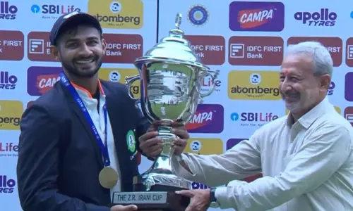 இரானி கோப்பை கிரிக்கெட்: ரெஸ்ட் ஆப் இந்தியாவை வீழ்த்தி சாம்பியன் பட்டம் வென்ற விதர்பா இரானி கோப்பை கிரிக்கெட்: ரெஸ்ட் ஆப் இந்தியாவை வீழ்த்தி சாம்பியன் பட்டம் வென்ற விதர்பா