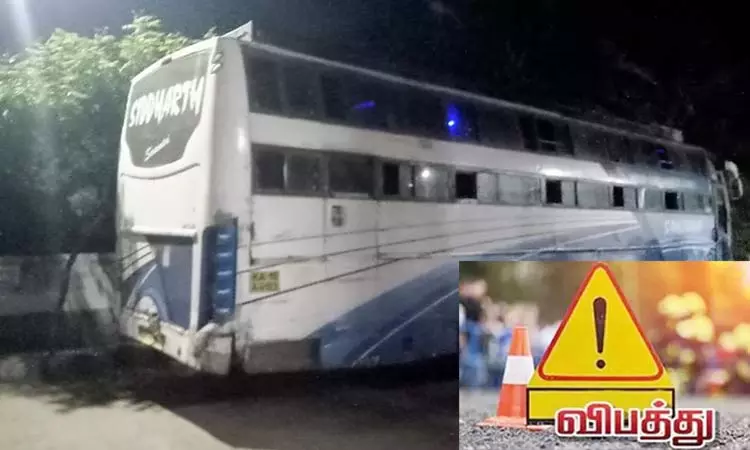 பாத யாத்திரை சென்ற பக்தர்கள் மீது மோதிய ஆம்னி பஸ் - 4 பேர் பலி பாத யாத்திரை சென்ற பக்தர்கள் மீது மோதிய ஆம்னி பஸ் - 4 பேர் பலி