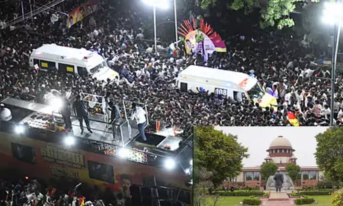 கரூர் கூட்ட நெரிசல் சம்பவம்:  சிபிஐ விசாரணை கோரி சுப்ரீம் கோர்ட்டில் மனு