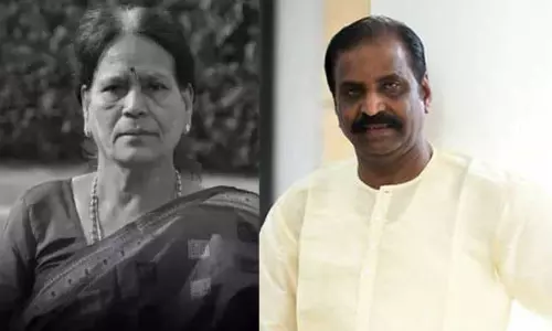 பிரேமலதா விஜயகாந்தின் தாயார் மறைவு: இரங்கல் தெரிவித்த வைரமுத்து பிரேமலதா விஜயகாந்தின் தாயார் மறைவு: இரங்கல் தெரிவித்த வைரமுத்து