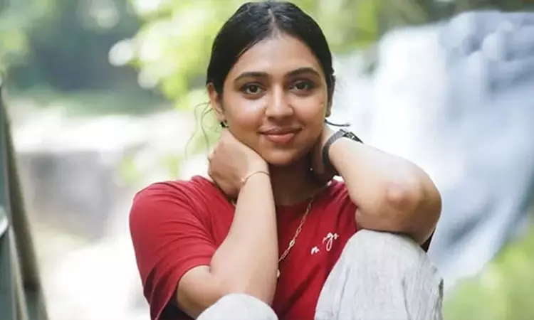 நடிகை லட்சுமி மேனனுக்கு முன் ஜாமீன் நடிகை லட்சுமி மேனனுக்கு முன் ஜாமீன்