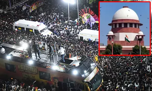 கரூர் சம்பவம்: சிறப்பு புலனாய்வுக் குழுவுக்கு எதிராக சுப்ரீம் கோர்ட்டில் தவெக மேல்முறையீடு