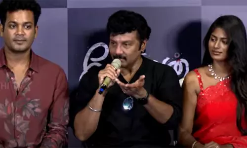 கரூர் சம்பவம் குறித்த கேள்வி; விஜய்யின் நண்பர் சஞ்சீவ் அளித்த பதில் கரூர் சம்பவம் குறித்த கேள்வி; விஜய்யின் நண்பர் சஞ்சீவ் அளித்த பதில்