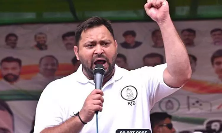 பீகாரில் குடும்பத்தில் ஒருவருக்கு அரசு வேலை -  தேஜஸ்வி யாதவ் வாக்குறுதி