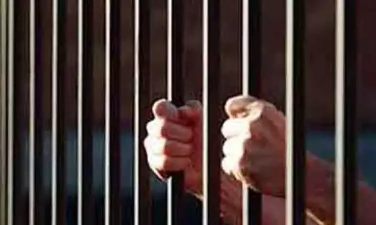 சிறுமிக்கு பாலியல் தொல்லை கொடுத்தவருக்கு 7 ஆண்டு சிறை தண்டனை சிறுமிக்கு பாலியல் தொல்லை கொடுத்தவருக்கு 7 ஆண்டு சிறை தண்டனை