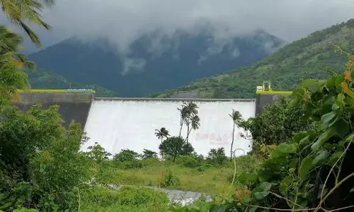 வளிமண்டல கீழடுக்கு சுழற்சி.. எந்தெந்த மாவட்டங்களில் இன்று கனமழை பெய்ய வாய்ப்பு..? வளிமண்டல கீழடுக்கு சுழற்சி.. எந்தெந்த மாவட்டங்களில் இன்று கனமழை பெய்ய வாய்ப்பு..?