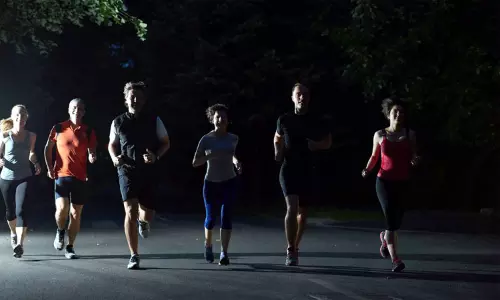 எளிதில் ஜீரணம்... நல்ல தூக்கம்... இரவில் ஜாக்கிங் செய்தால் இவ்வளவு நன்மைகளா...?