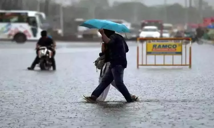 காலை 10 மணி வரை 4  மாவட்டங்களில் மழைக்கு வாய்ப்பு