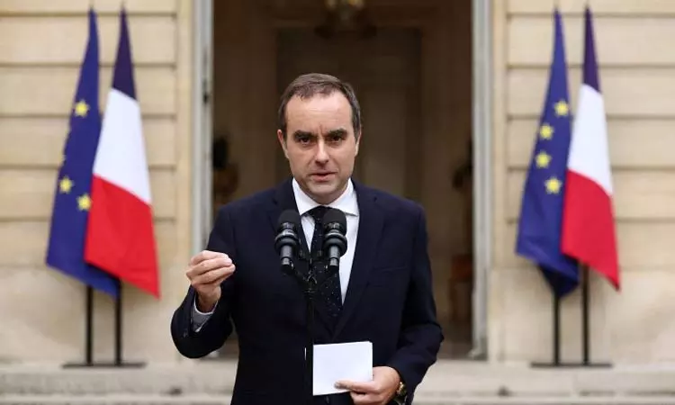 பிரான்ஸ் பிதமராக ஜெபஸ்டின் மீண்டும் நியமனம் பிரான்ஸ் பிதமராக ஜெபஸ்டின் மீண்டும் நியமனம்