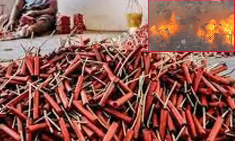 சிவகாசி அருகே பட்டாசு ஆலையில் பயங்கர வெடி விபத்து சிவகாசி அருகே பட்டாசு ஆலையில் பயங்கர வெடி விபத்து