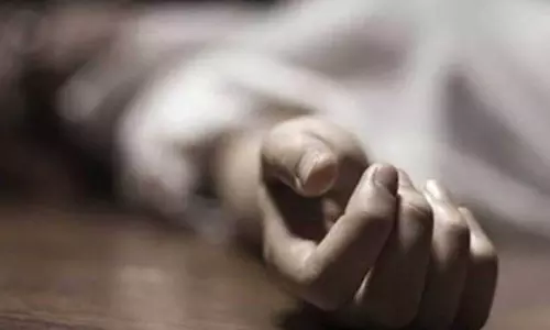 வாழை இலை அறுக்க சென்றபோது கிணற்றில் தவறி விழுந்து பெண் உயிரிழப்பு