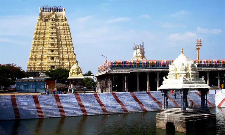 காஞ்சிபுரம் ஏகாம்பரநாதர் கோவிலில் வரும் டிசம்பர்... ... இன்றைய முக்கிய செய்திகள்.. சில வரிகளில்.. 12-10-2025 காஞ்சிபுரம் ஏகாம்பரநாதர் கோவிலில் வரும் டிசம்பர்... ... இன்றைய முக்கிய செய்திகள்.. சில வரிகளில்.. 12-10-2025