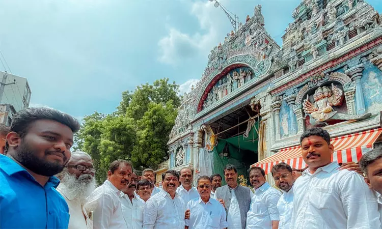 மதுரை மீனாட்சியம்மன் கோவிலில் நயினார் நாகேந்திரன்... ... இன்றைய முக்கிய செய்திகள்.. சில வரிகளில்.. 12-10-2025