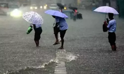 இரவு 7 மணி வரை மழைக்கு வாய்ப்புள்ள மாவட்டங்கள் இரவு 7 மணி வரை மழைக்கு வாய்ப்புள்ள மாவட்டங்கள்