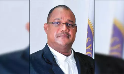 செஷெல்ஸ் நாட்டில் அதிபர் தேர்தல் - எதிர்க்கட்சி தலைவர் பேட்ரிக் ஹெர்மினி வெற்றி