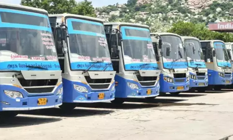 தீபாவளி பண்டிகை: ஈரோட்டில் இருந்து வெளியூர்களுக்கு 320 சிறப்பு பஸ்கள் இயக்கம்